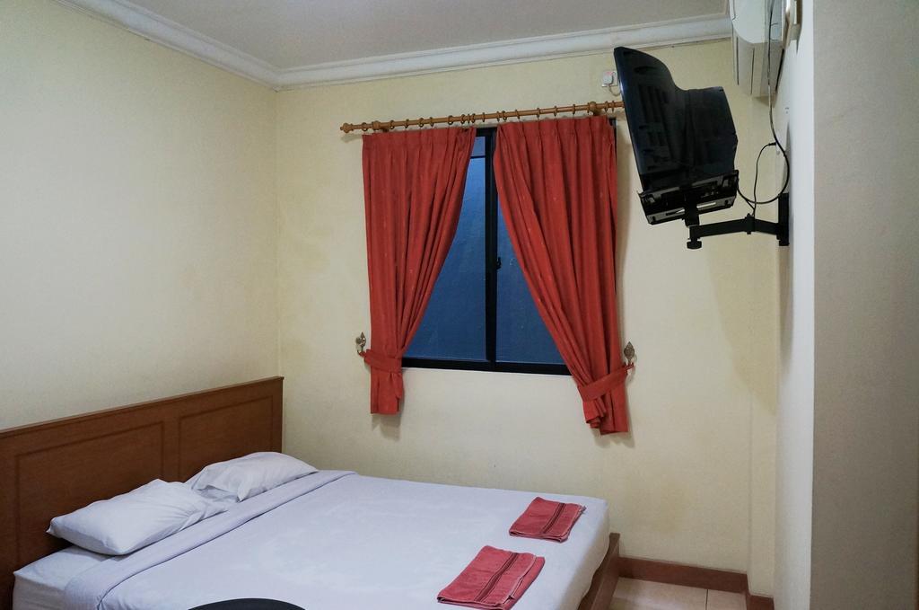 Jesnic Hotel Padang  Ngoại thất bức ảnh